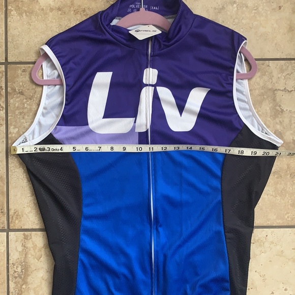 Ladies 3 XL cycling Jersey - Picture 6 of 9